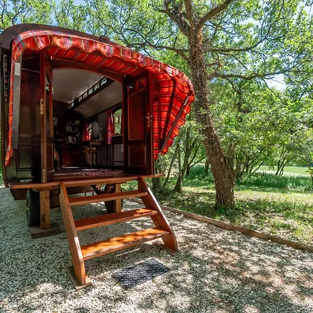 Apartamento La Roulotte Authentique *