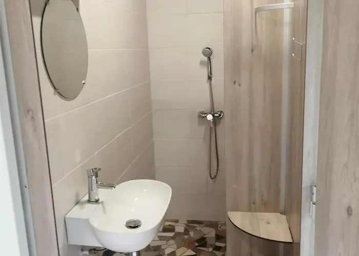 شقة La Roulotte Authentique *